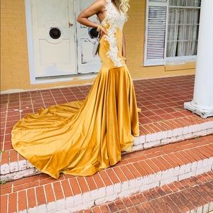 Prom dress